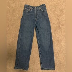 Levi’s Women’s Straight Ankle Jeans Size 25